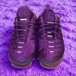 Nike Air VaporMax Purple 924553–169 Women’s 6.5 | Trendy Flyknit Sneakers